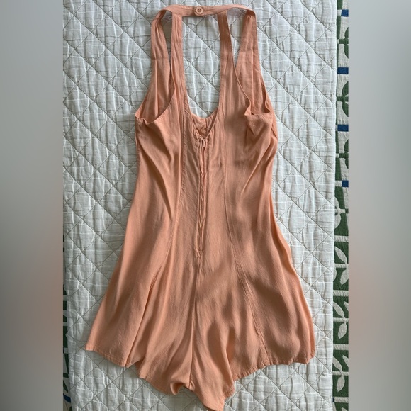 Reformation Vintage Peach Romper Size XS/0 - Picture 2 of 3